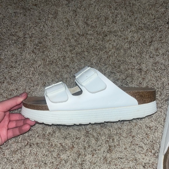 Platform white Birkenstocks - Picture 2 of 3